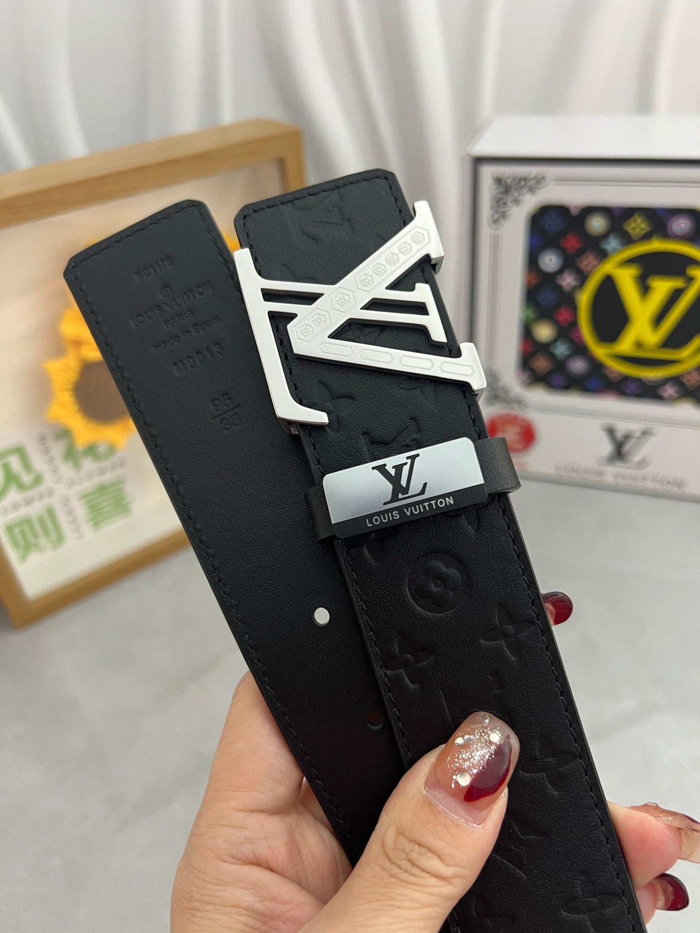LV 25S BELT 38 MM IN BLACK CALFSKIN 593278