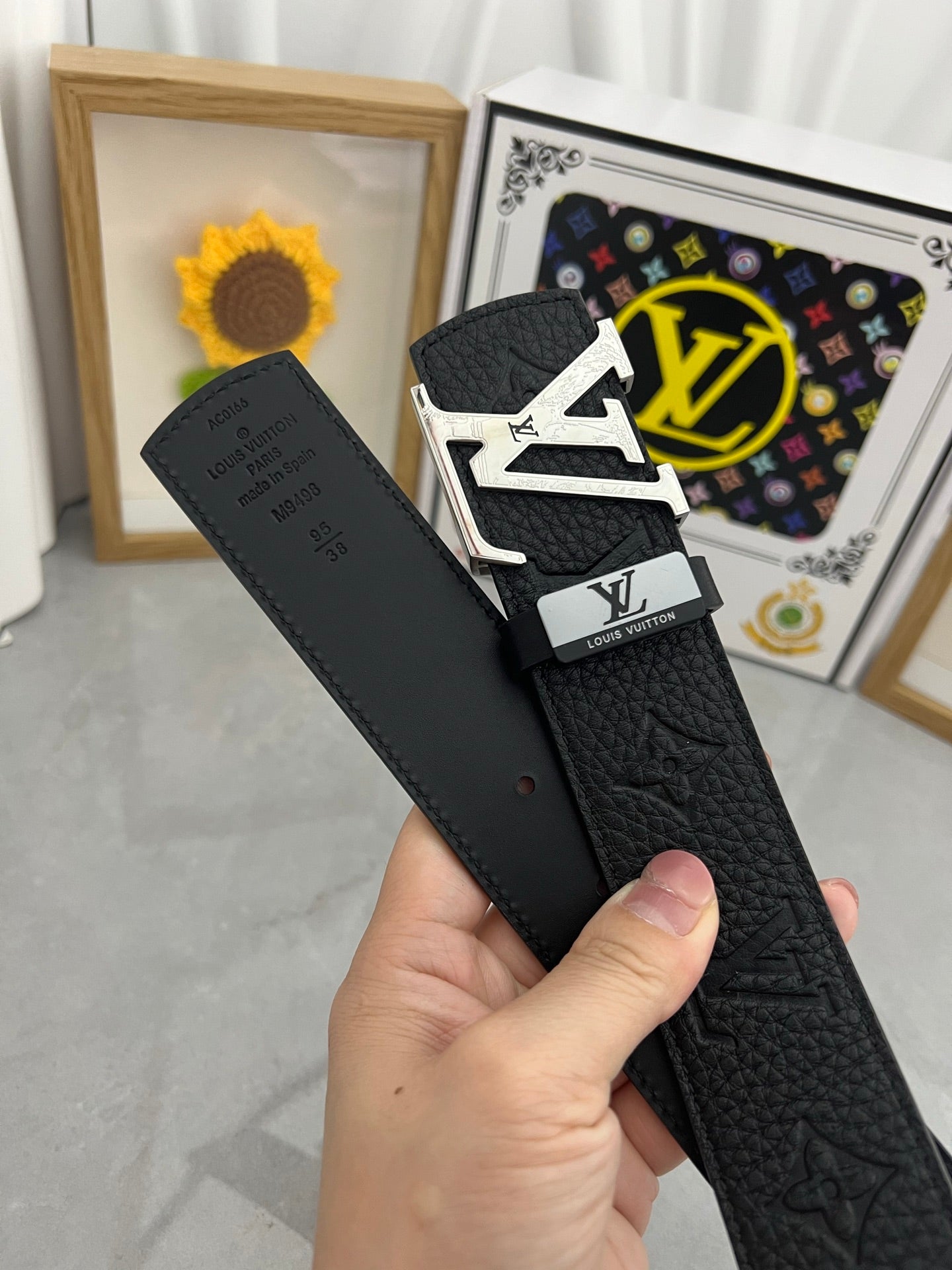 LV 25S BELT 38 MM IN BLACK CALFSKIN 593283