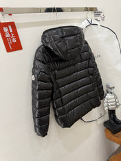 MONCLER 25S SHORT DOWN JACKET 326