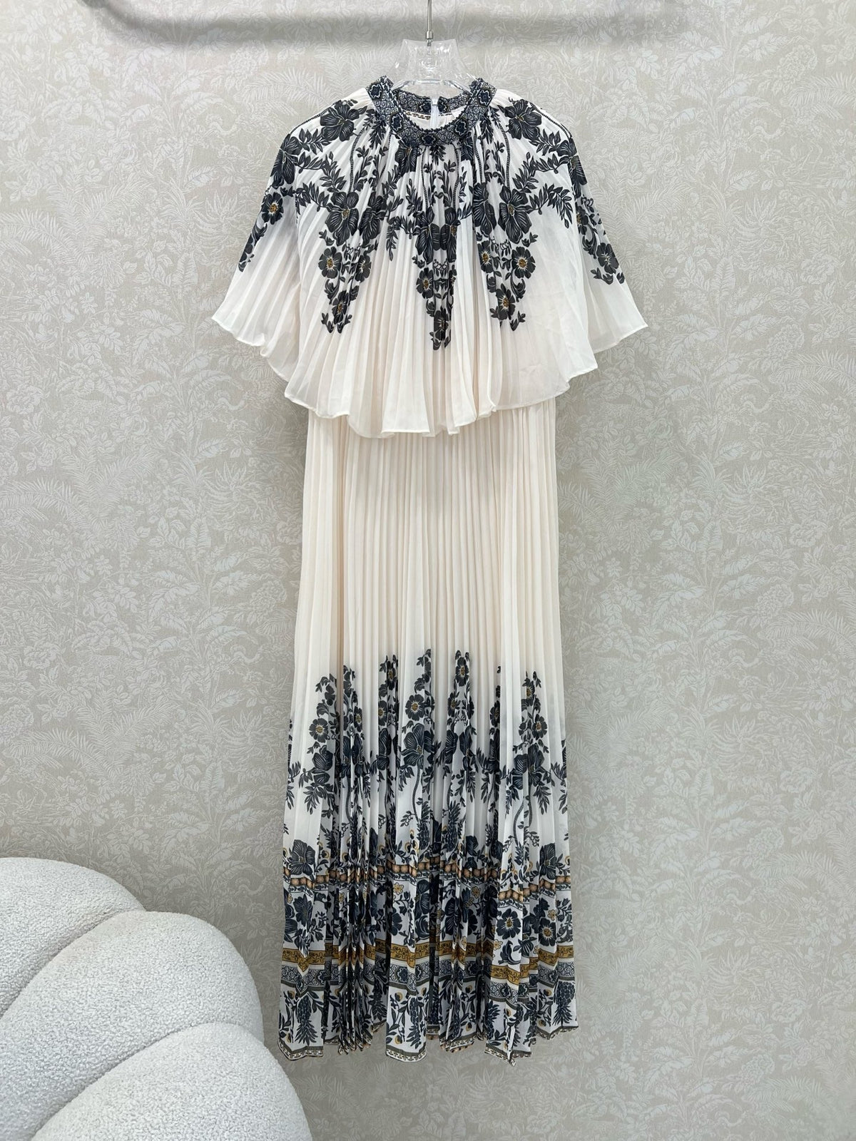 ZIMMER LACE OVERLAY DRESS WITH SMALL STAND COLLAR 269305