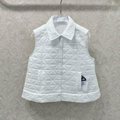 MONCLER 25S DOWN VEST IN WHITE 099