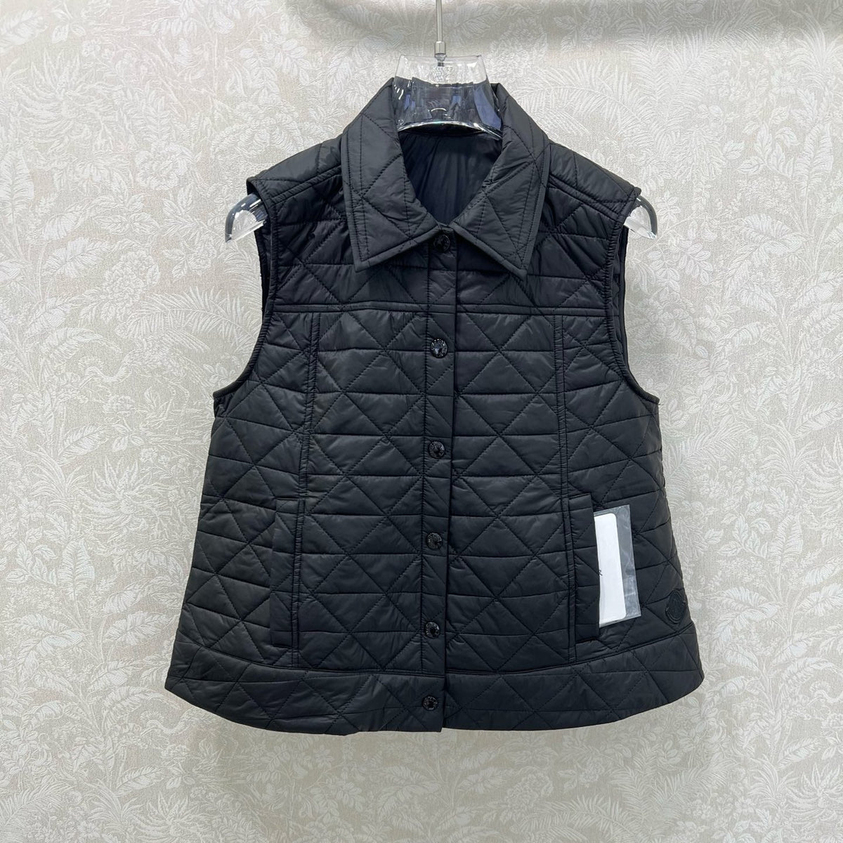 MONCLER 25S DOWN VEST IN BLACK 100