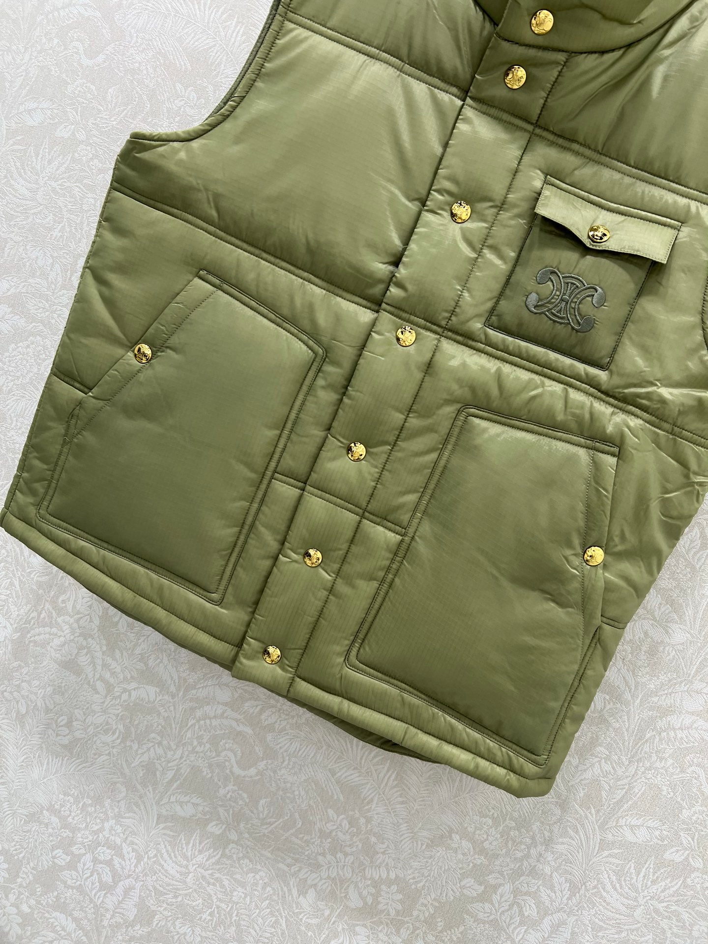 CELINE 25S PUFFER VEST 0084