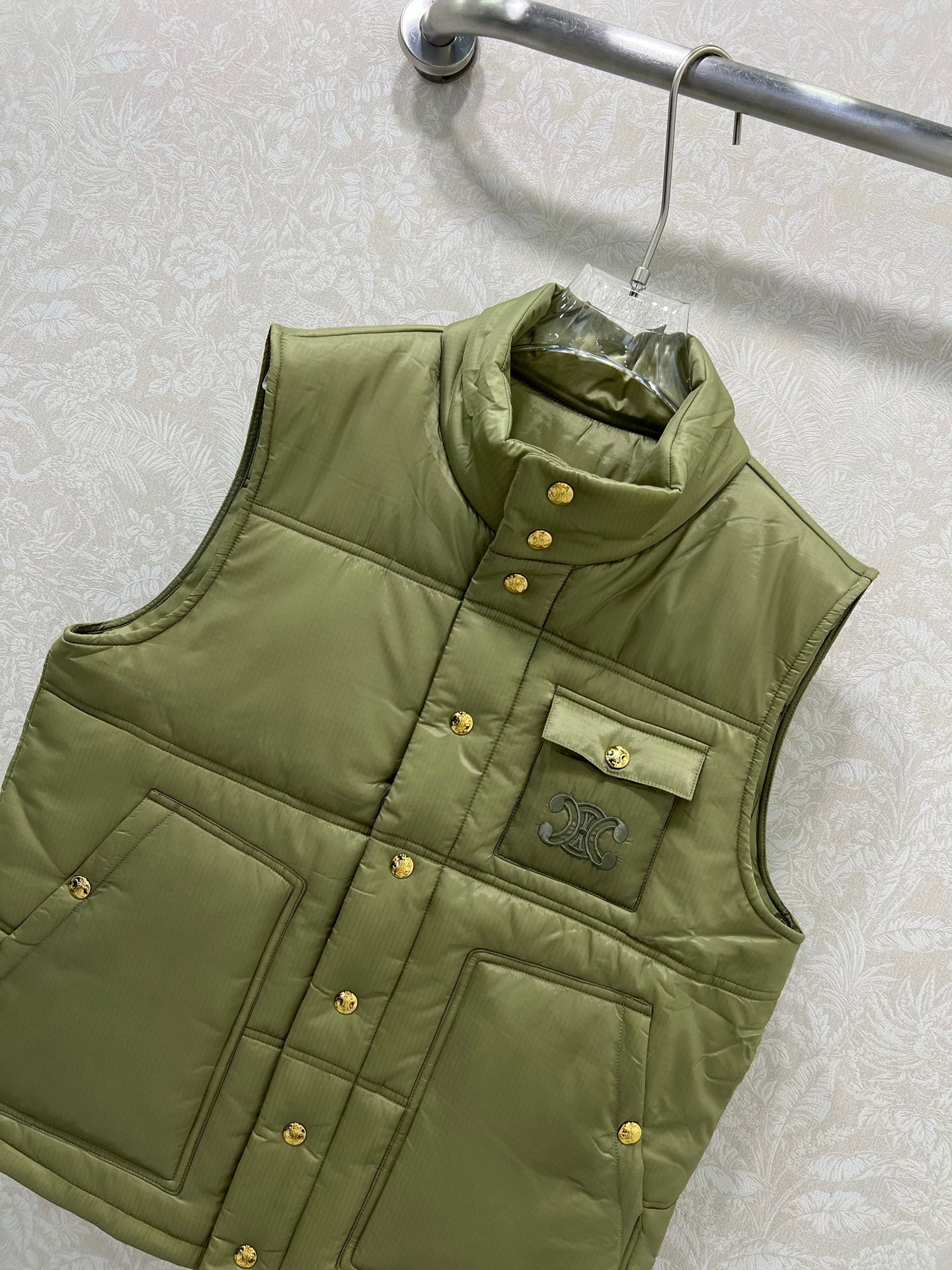 CELINE 25S PUFFER VEST 0084