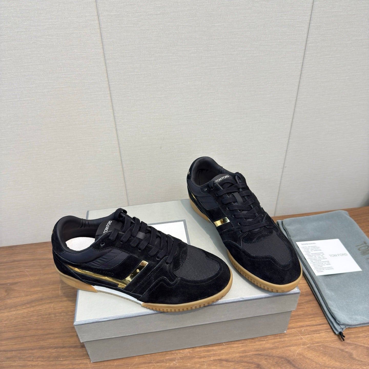 TOM FORD 26S JACKSON SNEAKERS IN BLACK SUEDE