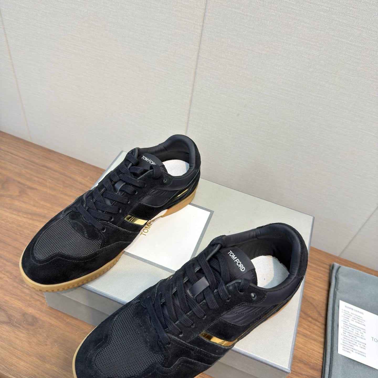 TOM FORD 26S JACKSON SNEAKERS IN BLACK SUEDE