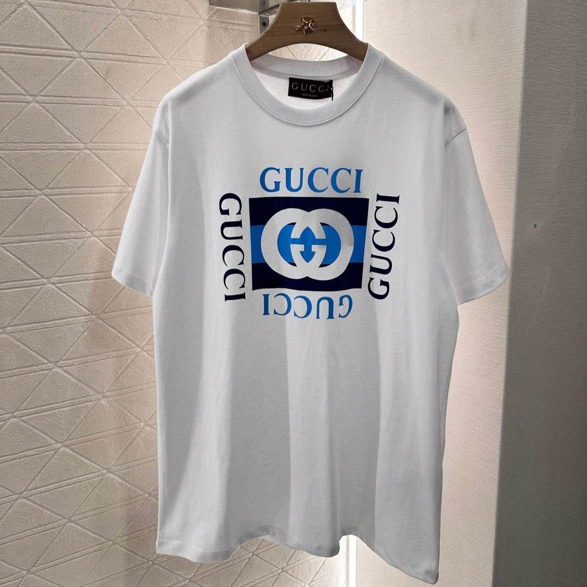 GUCCI CREW NECK GRAPHIC TEE 276673