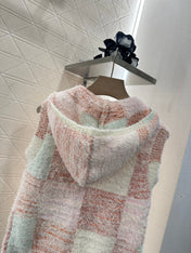CHANEL SLEEVELESS KNIT HOODIE 276508