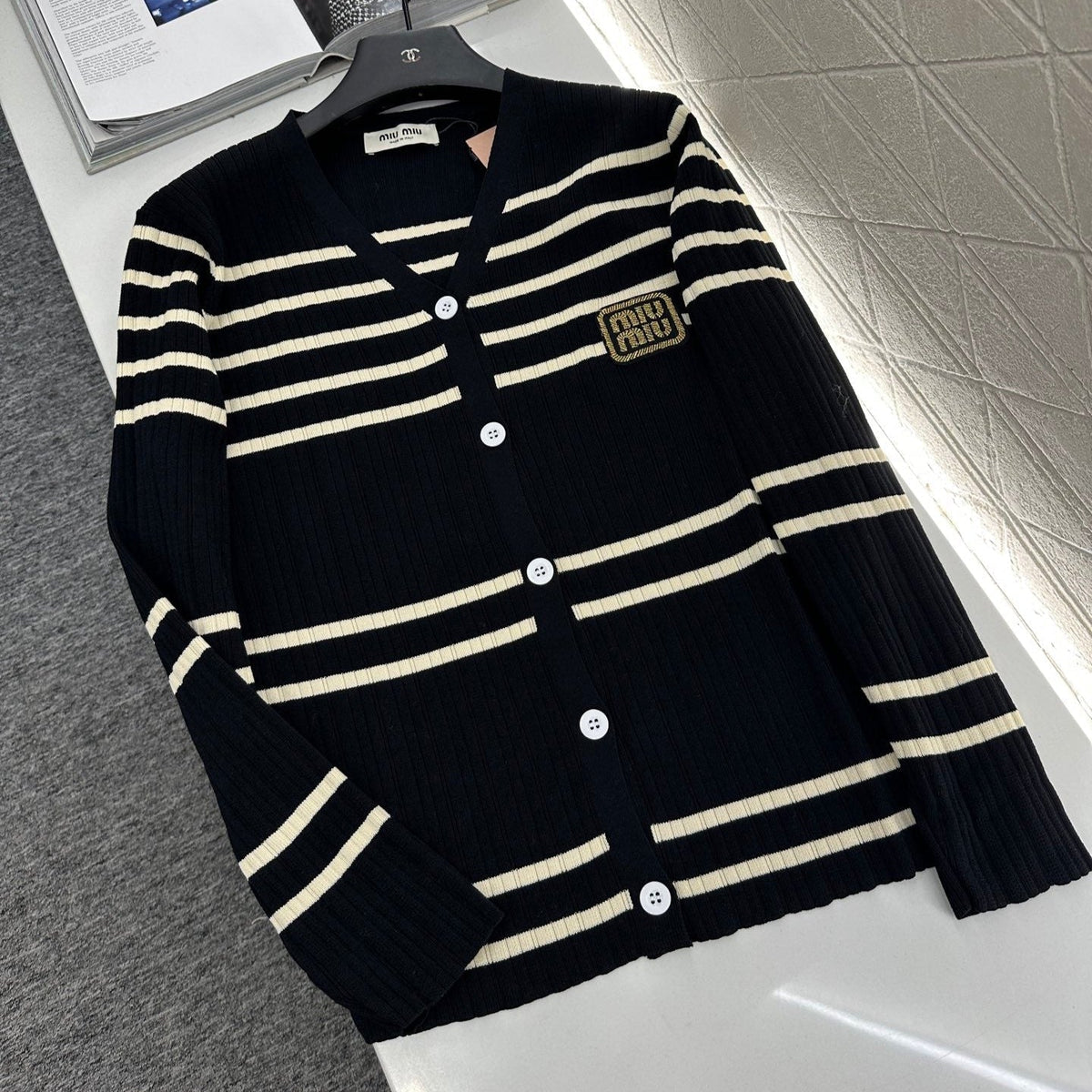 MIUMIU CARDIGAN STYLE 111