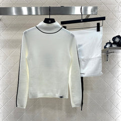 CHANEL 25S HIGH-NECK PULLOVER SWEATER 351