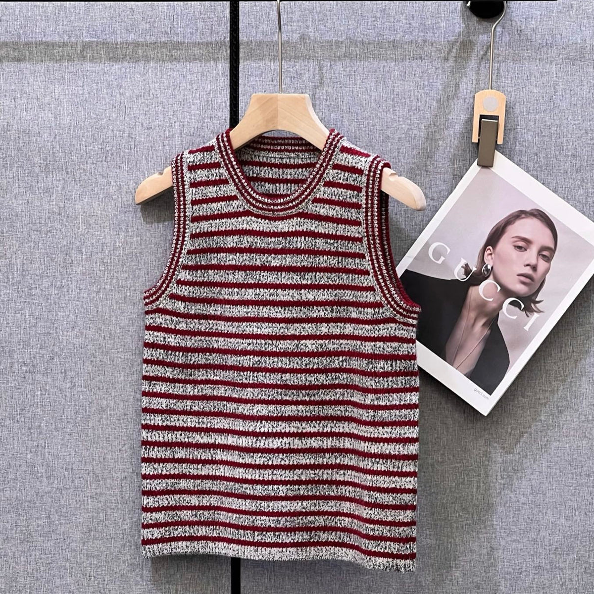 GUCCI SLEEVELESS TOP STYLE 26