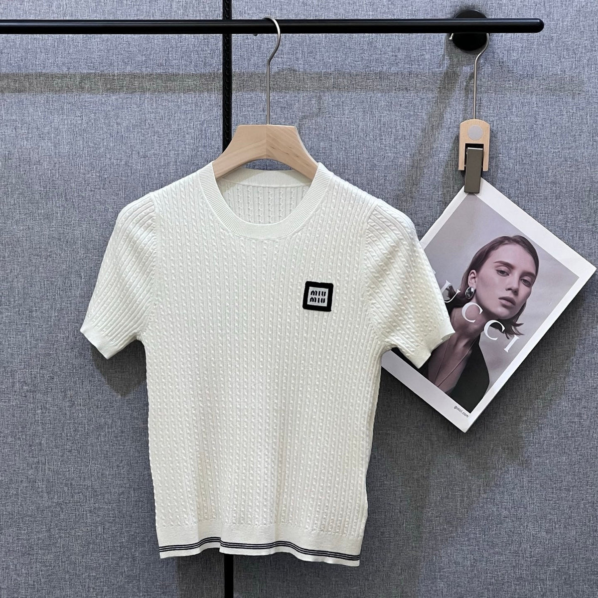 MIUMIU SHORT-SLEEVE KNIT TOP STYLE 283