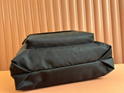 WEB STRIPE-STRAP TOTE BAG 45 IN BLACK CANVAS