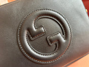 BLONDIE SMALL SHOULDER BAG 21 IN BLACK SMOOTH CALFSKIN