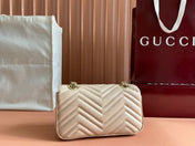 MARMONT MEDIUM SHOUDER BAG 23 IN LIGHT BEIGE CALFSKIN