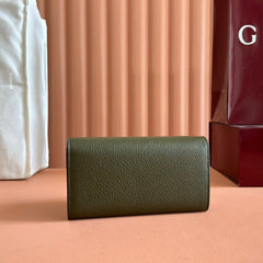 SOFTBIT CONTINENTAL WALLET 19 IN GREEN GRAINY CALFSKIN GOLD HARDWARE