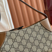 EMBLEM SMALL SHOULDER BAG 23 IN BEIGE AND BROWN GG COATED FABRIC BROWN CALFSKIN TRAP
