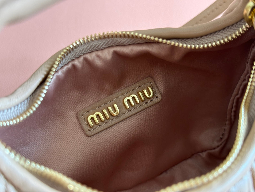 WANDER MATELASSÉ NAPPA MINI BAG 18 IN CARAMEL LAMBSKIN