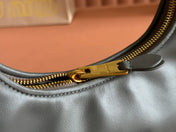 HOBO BOLSA WANDER DARK GRAY IN CALFSKIN