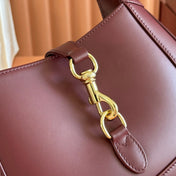 JACKIE SMALL SHOULDER BAG 27 IN BURGUNDY RED CALFSKIN GOLD HARDWARE
