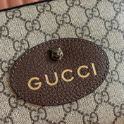 GUCCI NEO VINTAGE GG SUPREME TIGER HEAD CROSSBODY BAG 24 IN CANVAS