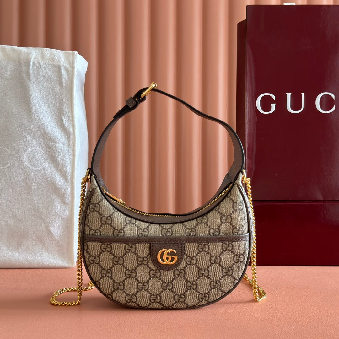 GG SUPREME SHOULDER BAG 20 BROWN IN CANVAS LOGO GOLD HARDWARE