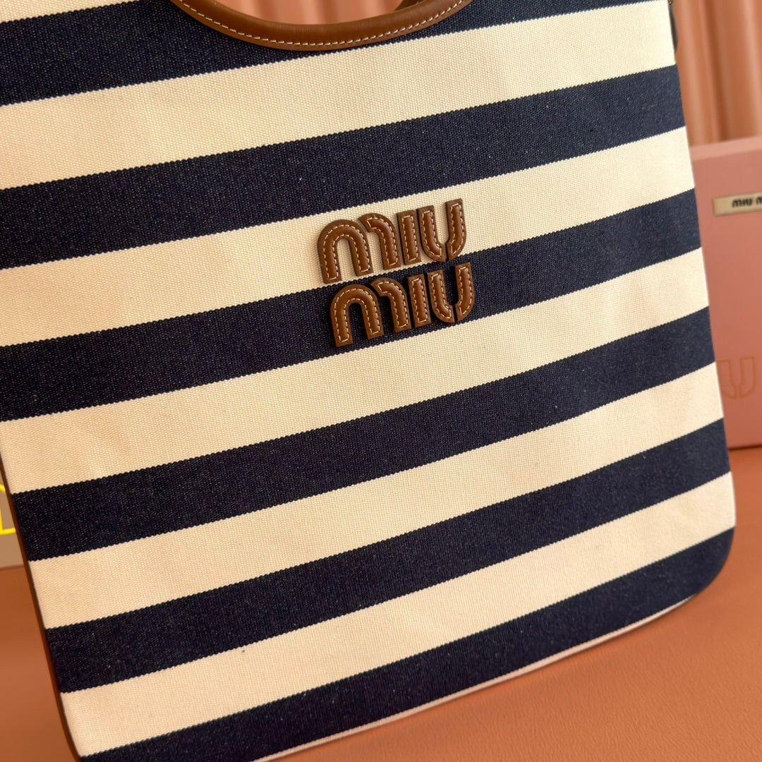 HOBO BAG 40 BLUE AND WHITE STRIPED IN CANVAS