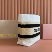 TOTE BAG 40 IN STRIPED PATTERN OF WHITE BEIGE AND BLACK WOVEN RAFFIA