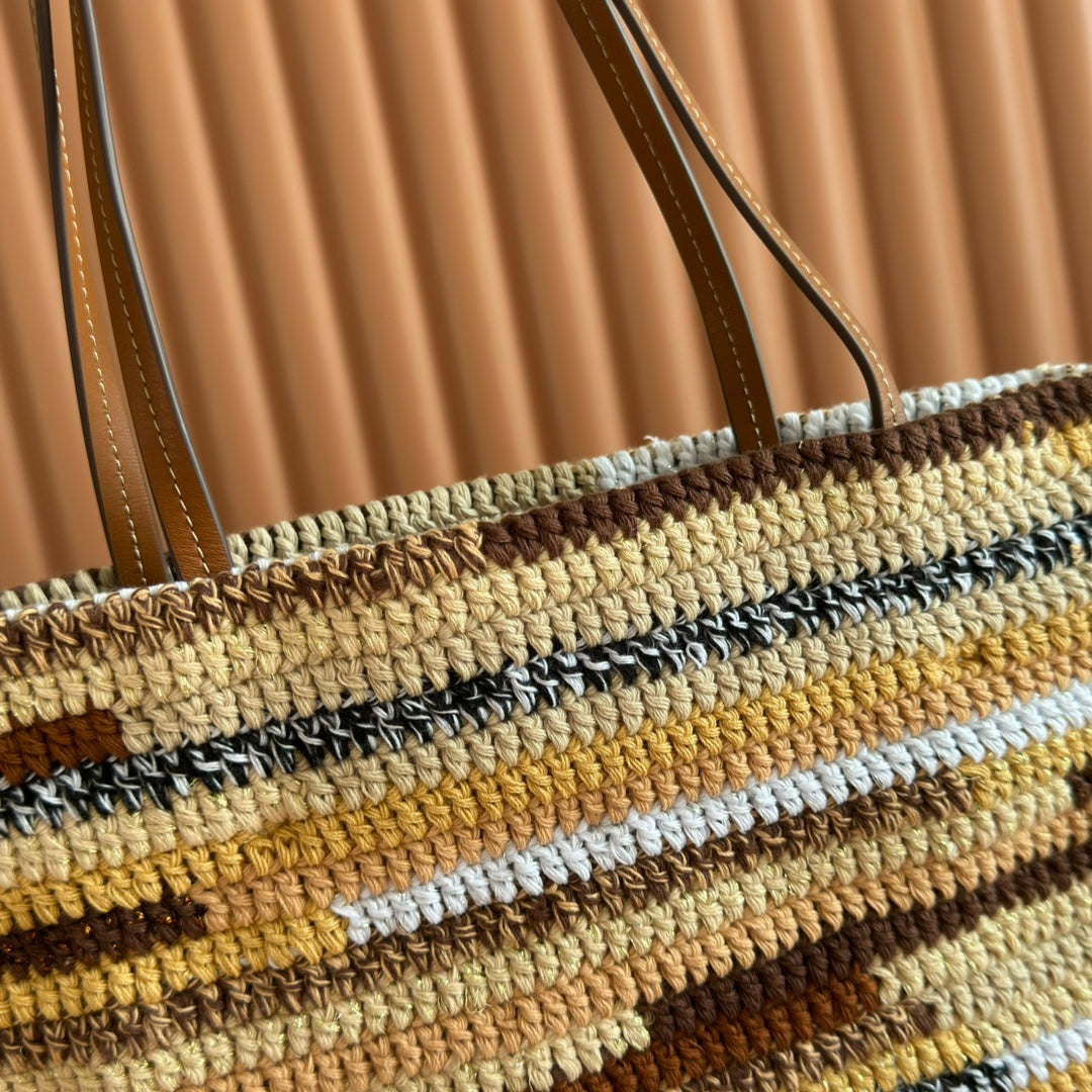 CROCHET TOTE BAG 38 IN NATURAL RAFFIA