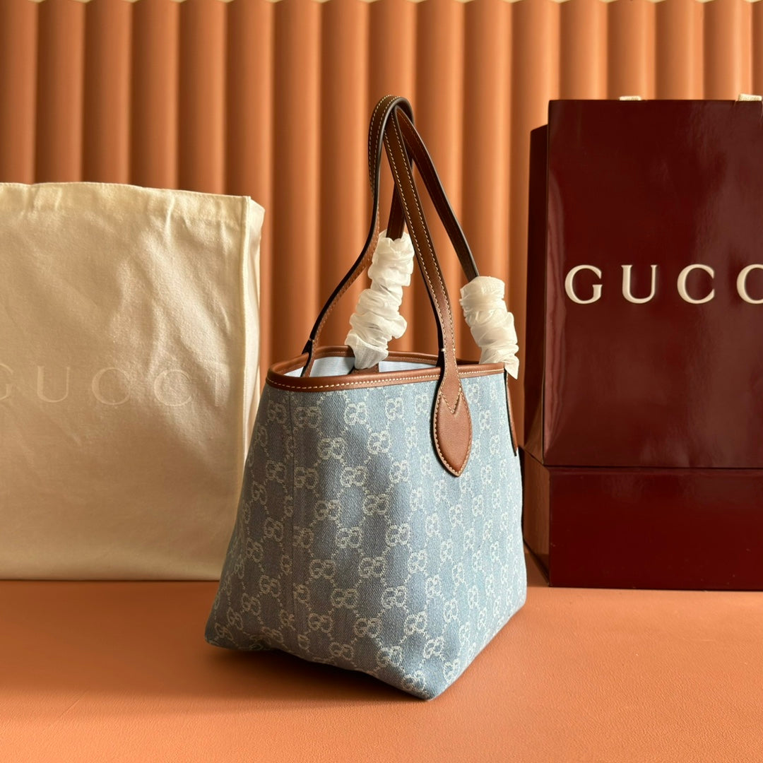 GUCCI 25S TOTISSIMA LARGE TOTE 22 CM IN BLUE DENIM AND BROWN CALFSKIN