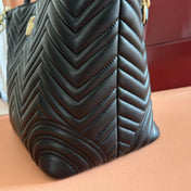 GUCCI 25S SMALL TOTE BAG 39 CM IN BLACK CALFSKIN WITH GOLD HARDWARE