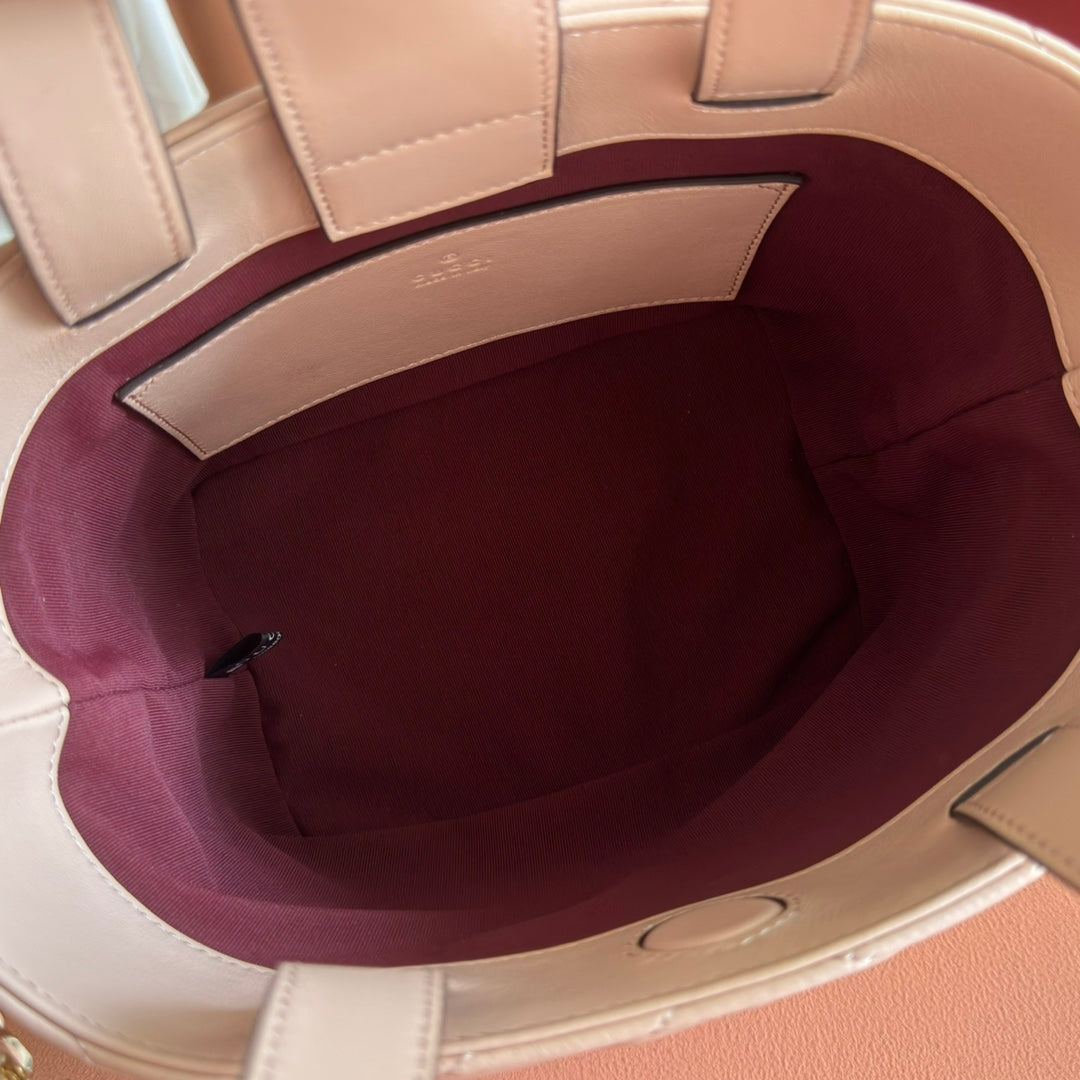 GUCCI 25S SMALL TOTE BAG 29 CM IN NUDE PINK CALFSKIN WITH GOLD HARDWARE