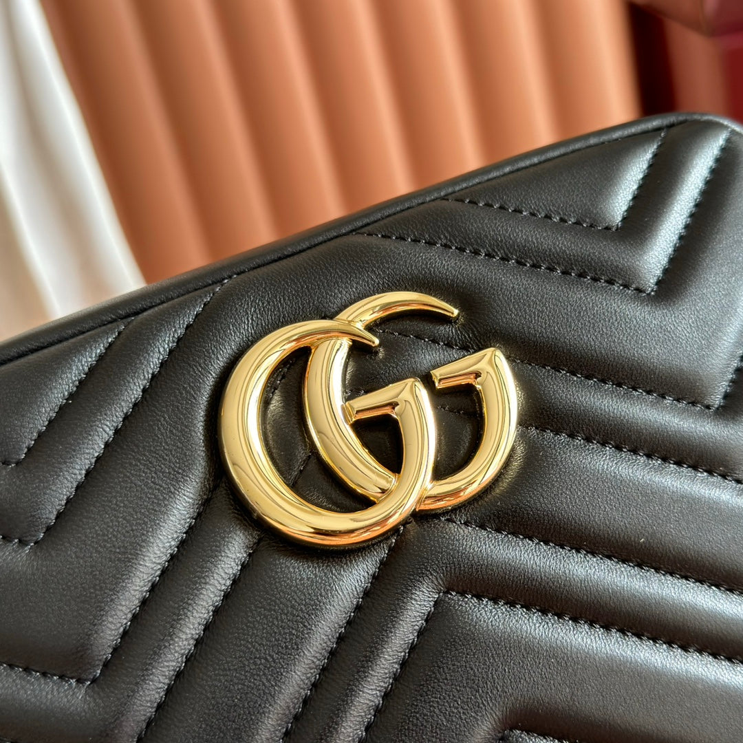 GUCCI 25S MARMONT BAG 24 IN BLACK CALFSKIN WITH GOLD HARDWARE