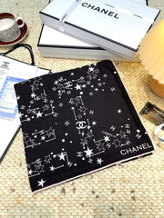 CHANEL 25S SCARF 140 CM IN CASHMERE SILK 943918