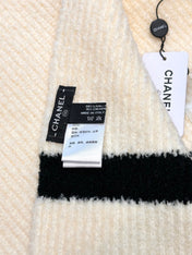 CHANEL 25S SCARF 175 CM IN  WOOL CASHMERE 943160