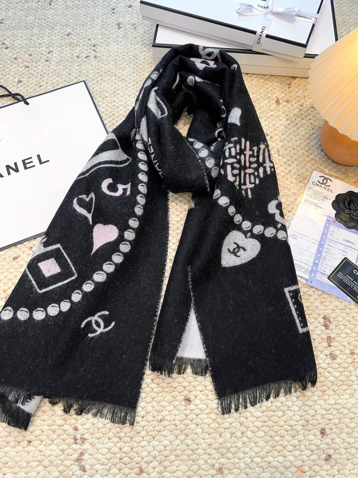 CHANEL 25S SCARF 203 CM IN CASHMERE 943933