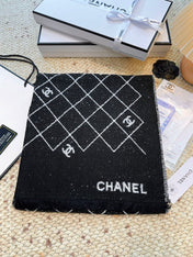 CHANEL 25S SCARF 195 CM IN CASHMERE 942782