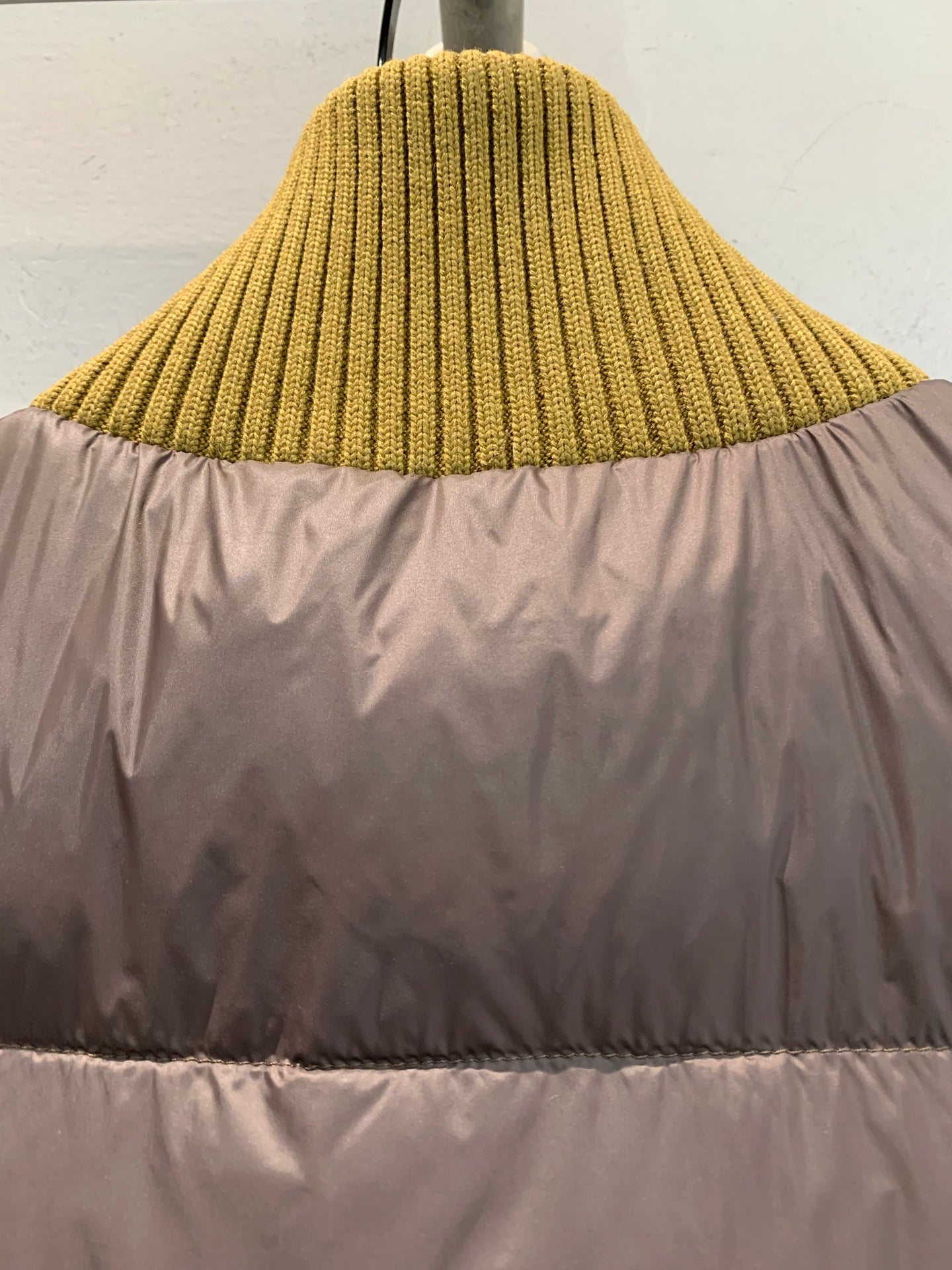 CELINE 26S DOWN VEST STYLE 64