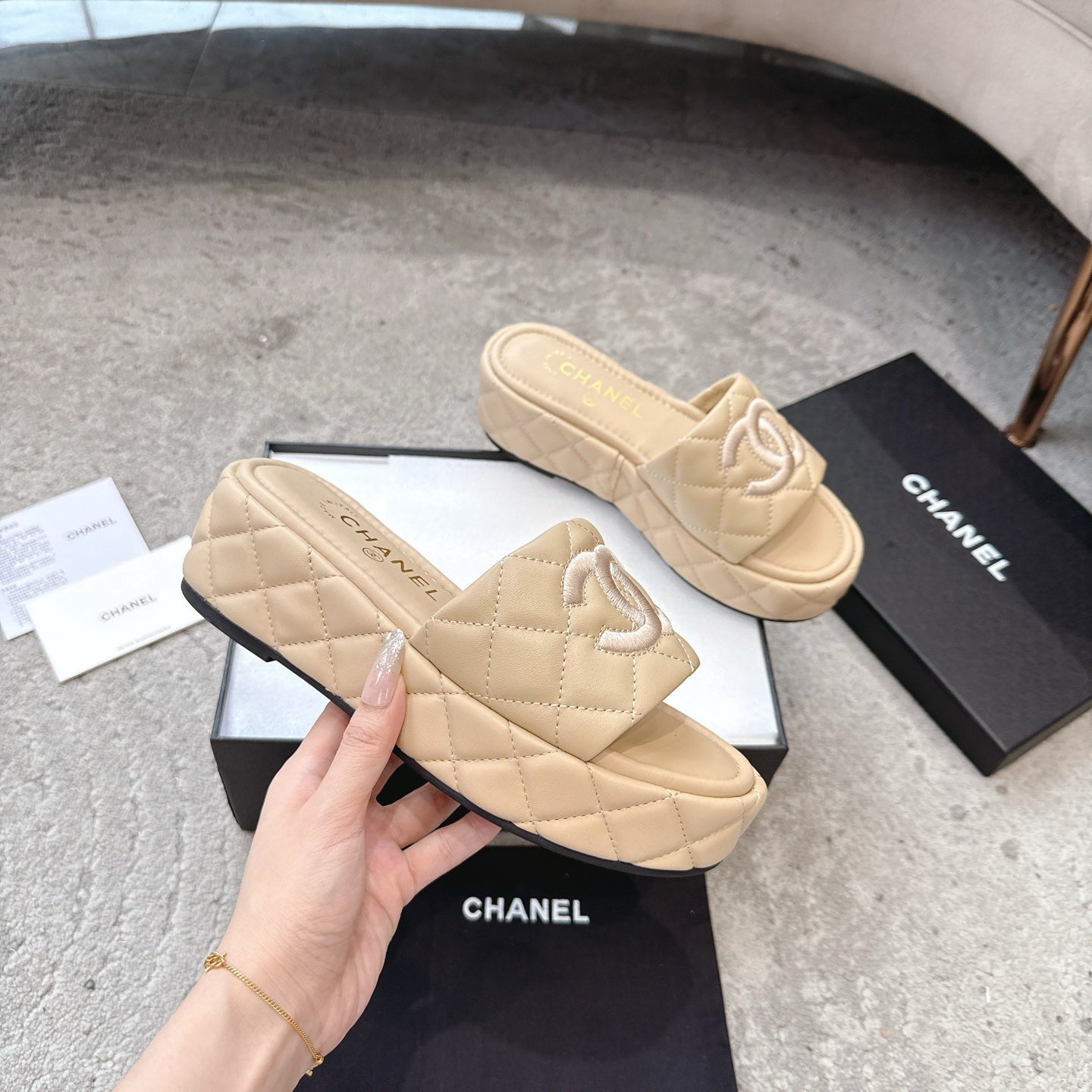 WEDGE HEELS IN BEIGE CALFSKIN QUILTED