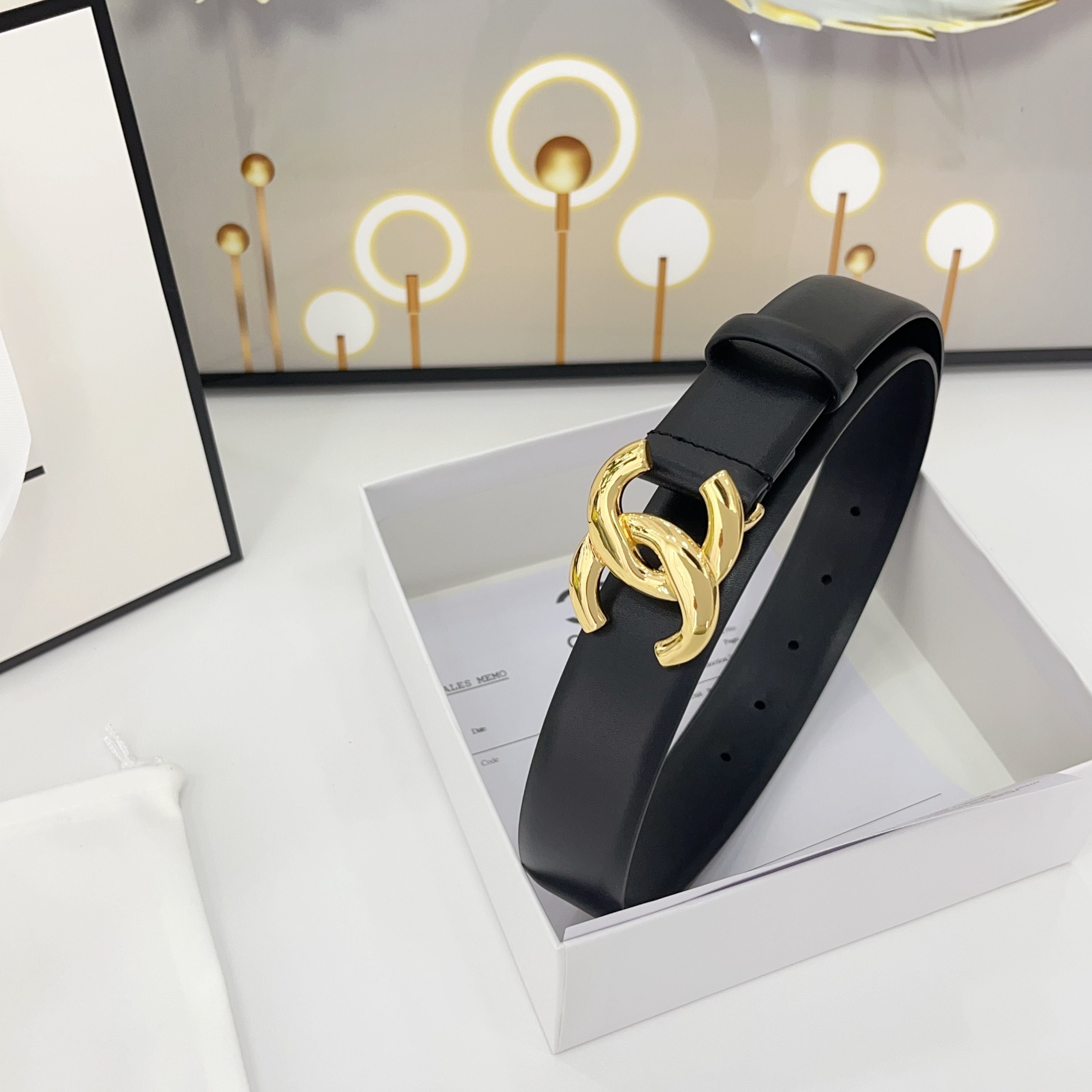 DOUBLE C BELT 30MM IN BLACK CALFSKIN WITH SHINY GOLD BUCKLE