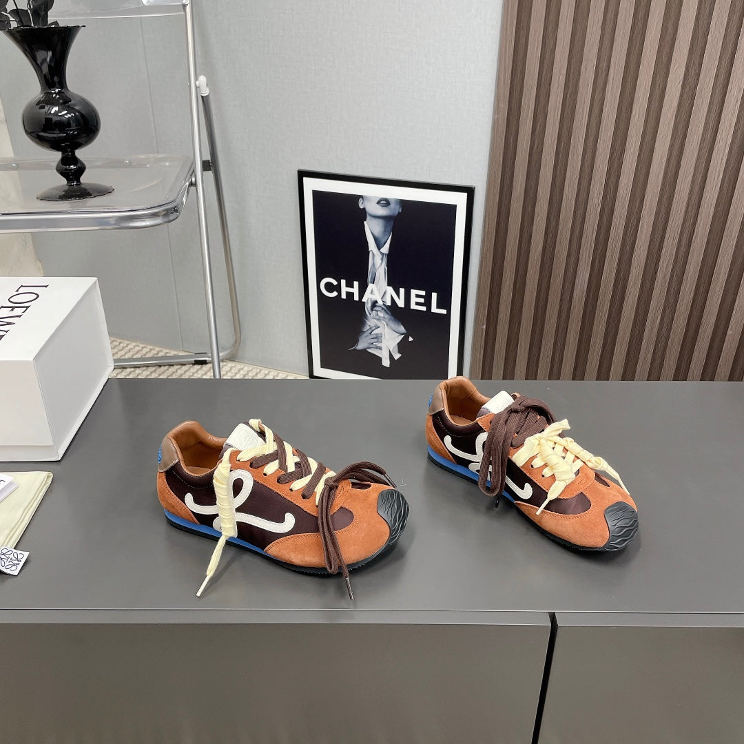 BALLET RUNNER 2.0 IN BRONZE BROWN SUEDE AND LYCRA FABRIC