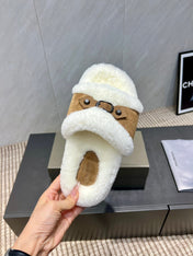 BALENCIAGA 25S SLIPPERS IN LIGHT BROWN SUEDE AND WHITE WOOL