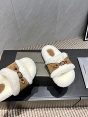 BALENCIAGA 25S SLIPPERS IN LIGHT BROWN SUEDE AND WHITE WOOL