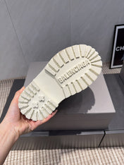 BALENCIAGA 25S LOW ANKLE BOOTS PLATFORM HEEL IN WHITE SUEDE STYLE 1