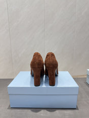 PRADA 26S SQUARE TOE HIGH HEELS 85MM IN CARAMEL BROWN SUEDE WITH LOGO