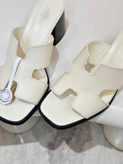 HM 26S HELIA SANDAL 70MM IN IVORY WHITE CALFSKIN