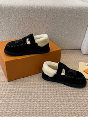 COLORADO COMFORT MARY JANE IN BLACK SUEDE AND SHEARLING LINING