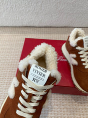 VIV' RUN SNEAKER IN BROWN SUEDE AND SHEARLING