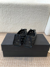 PERFO BALLET FLATS IN BLACK CALFSKIN