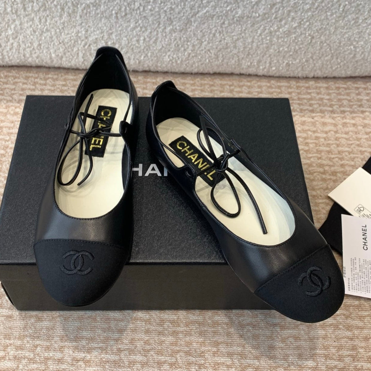 MARY JANE BALLERINA IN BLACK LAMBSKIN